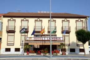  Hotel La Noria  Лепе